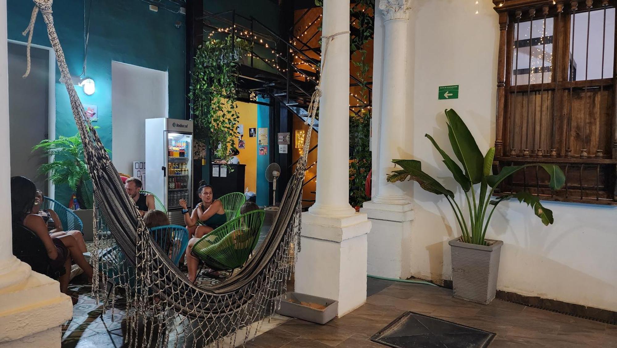 Baboon Hostel Santa Marta  Buitenkant foto
