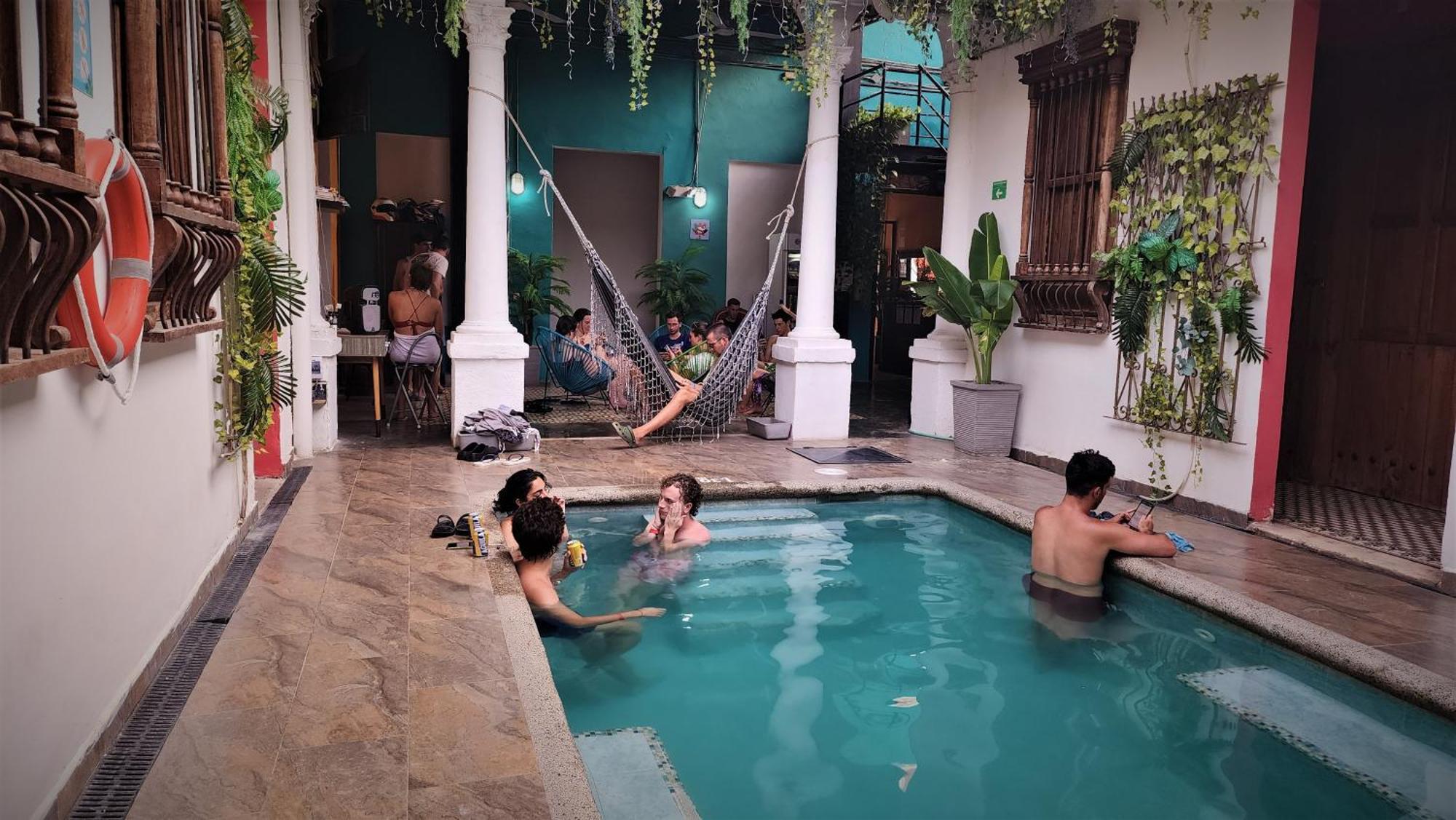 Baboon Hostel Santa Marta  Buitenkant foto