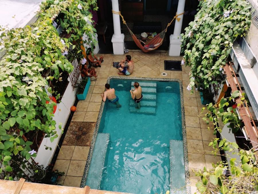 Baboon Hostel Santa Marta  Buitenkant foto