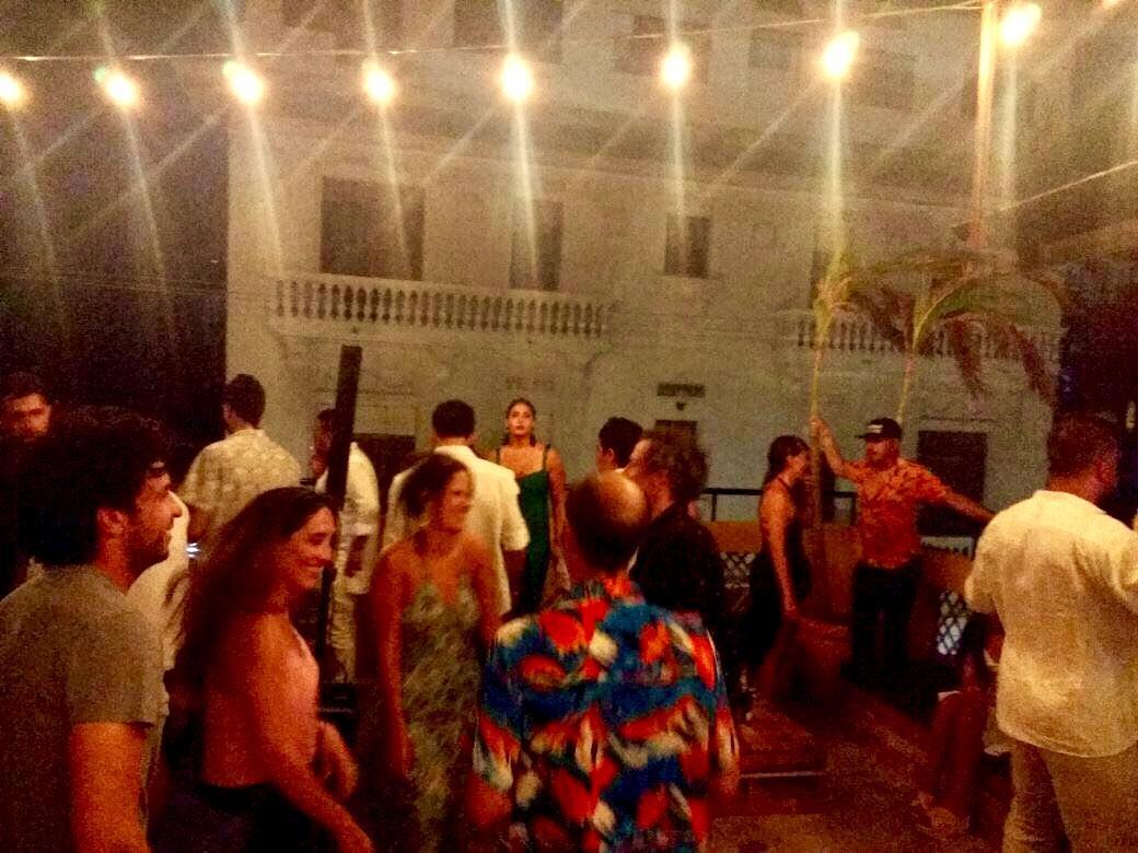 Baboon Hostel Santa Marta  Buitenkant foto